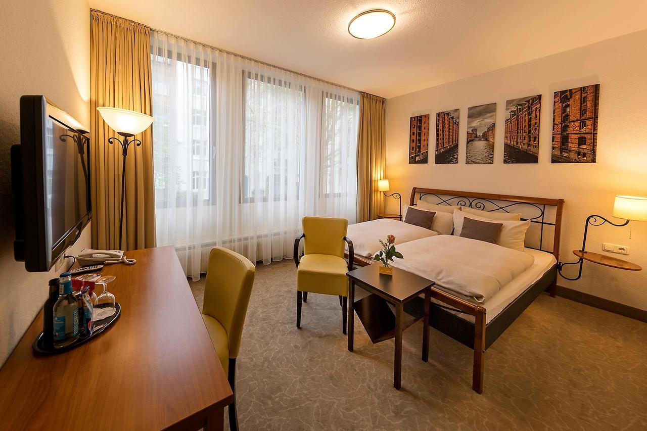 Hotel Cristobal ฮัมบูร์ก ภายนอก รูปภาพ